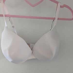 Calvin Klein Light Pink Bra – Estimated 36DD